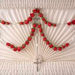 R0100: Silk Red Rose Rosary